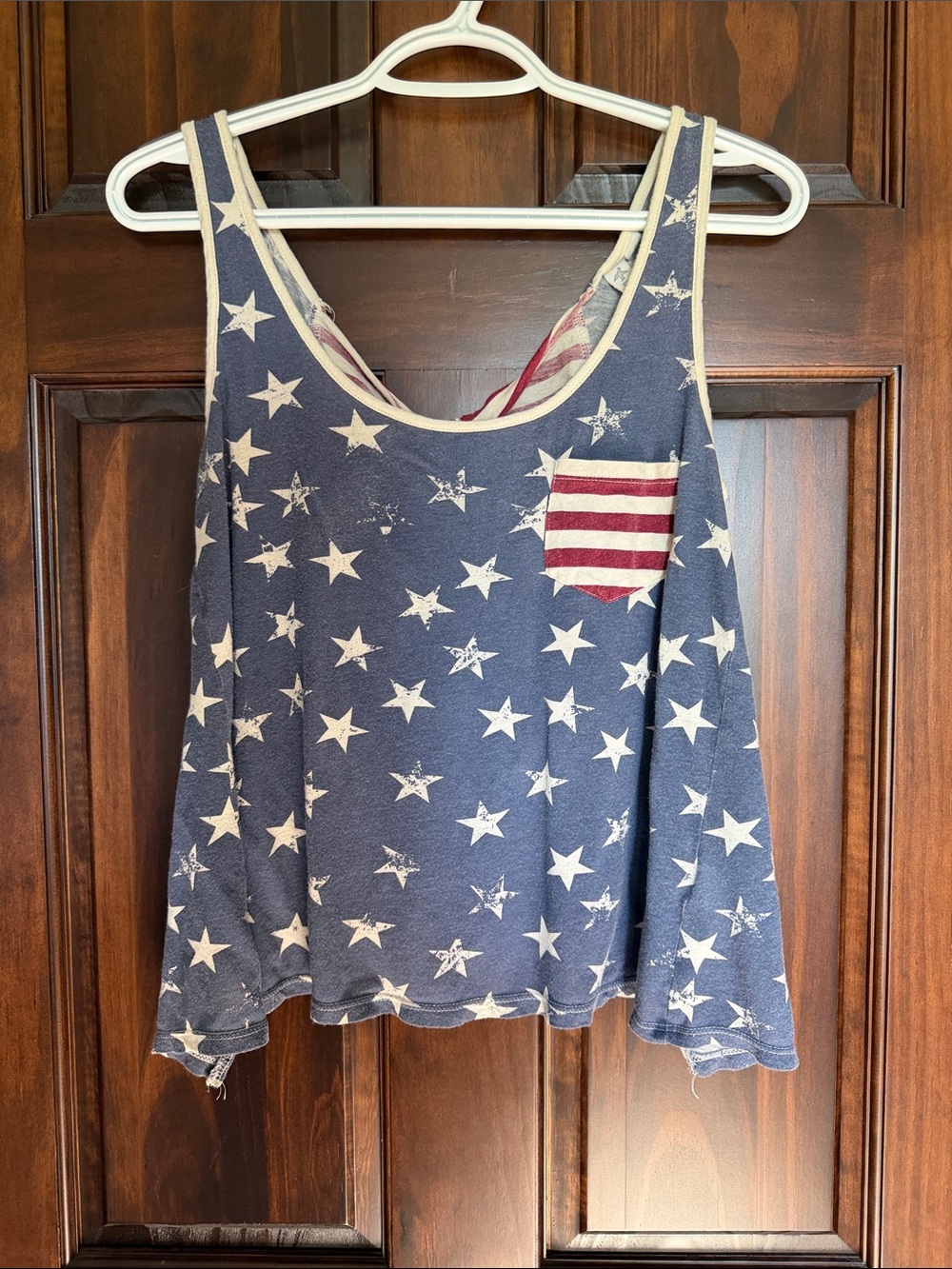 Others Follow Patriotic tank sz small